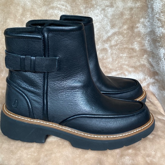 NWOT Women’s Hush Puppies Jodie Bootie 7W - Picture 1 of 7